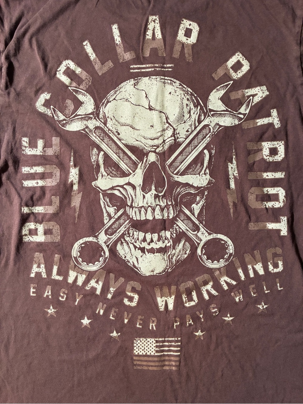 Howitzer Blue Collar Patriot Skull Graphic Tee Sz L